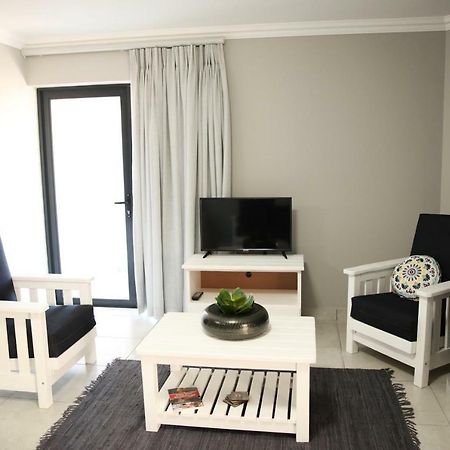 Mari-Amor Self-Catering Apartments موسيلباي المظهر الخارجي الصورة