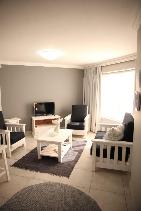 Mari-Amor Self-Catering Apartments موسيلباي المظهر الخارجي الصورة