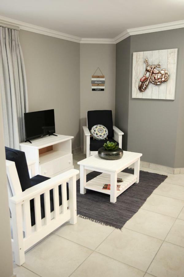 Mari-Amor Self-Catering Apartments موسيلباي المظهر الخارجي الصورة